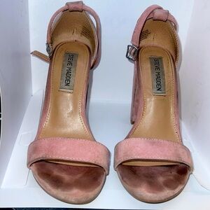 CARRSON Steve Madden heels